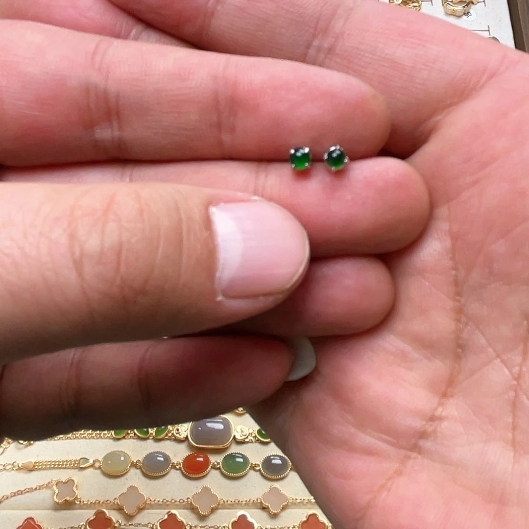 和田玉耳钉银S925镶嵌