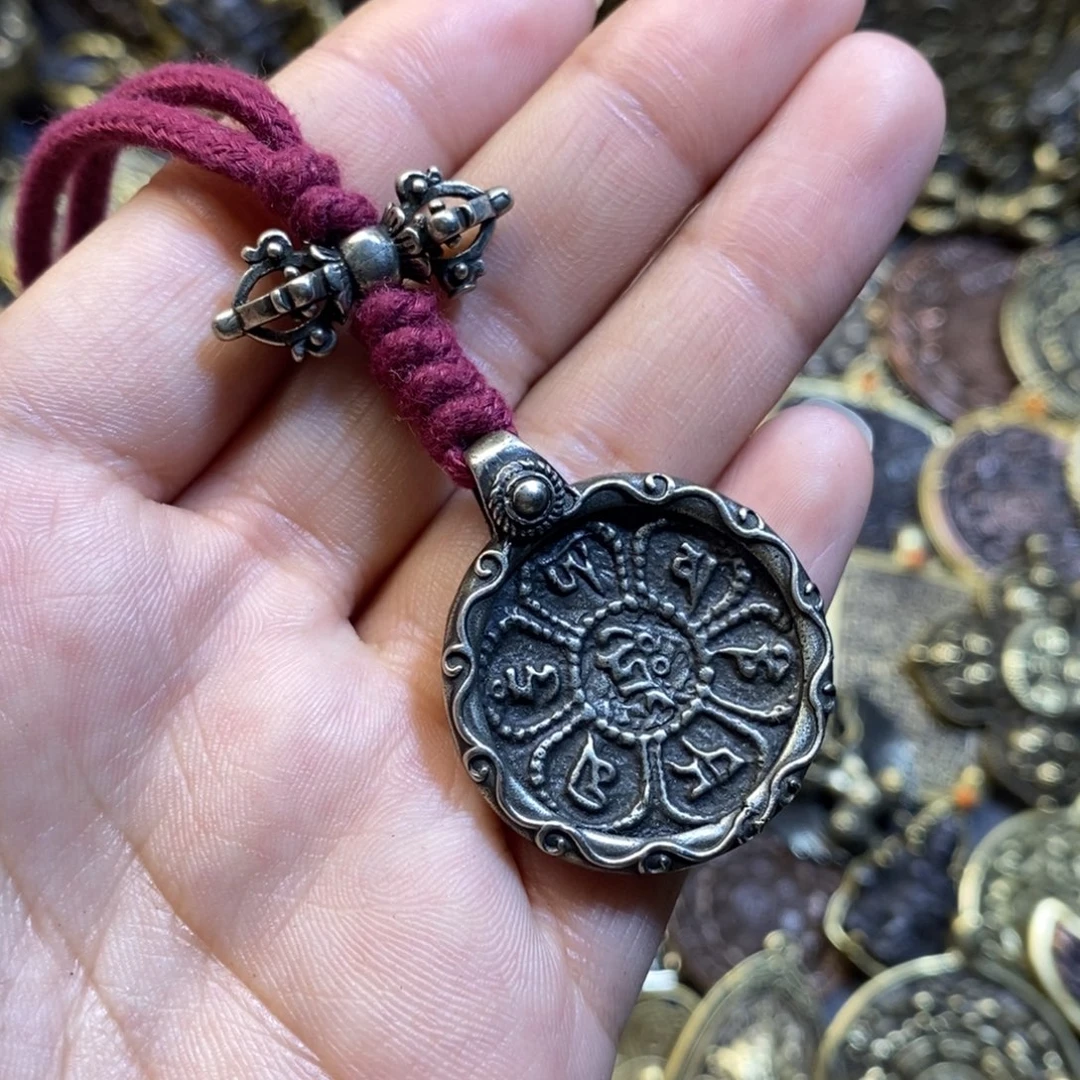 藏式六字箴言牌子