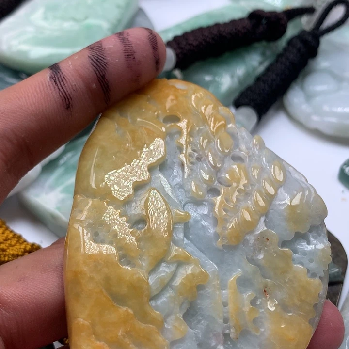 颈饰未镶嵌翡翠保真天然a货翡翠