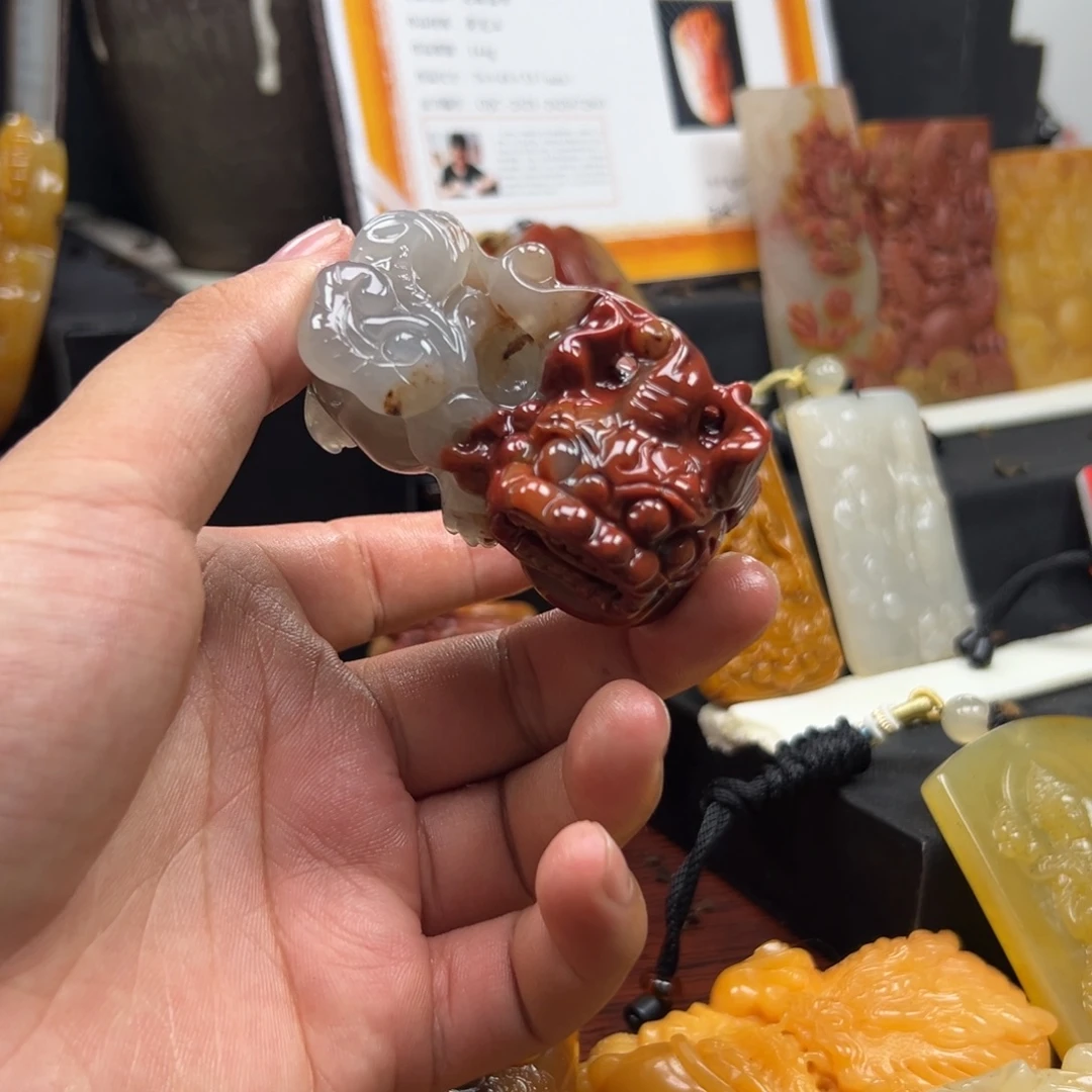 石英质玉（黄龙玉）未镶嵌多样性发货，发其一