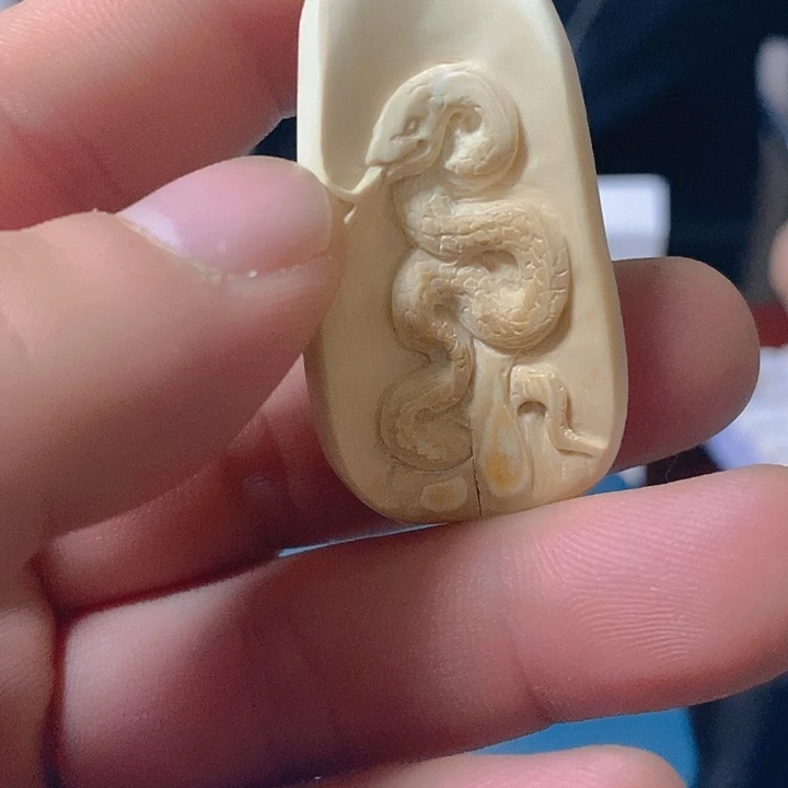 天然猛犸牙雕刻残次品