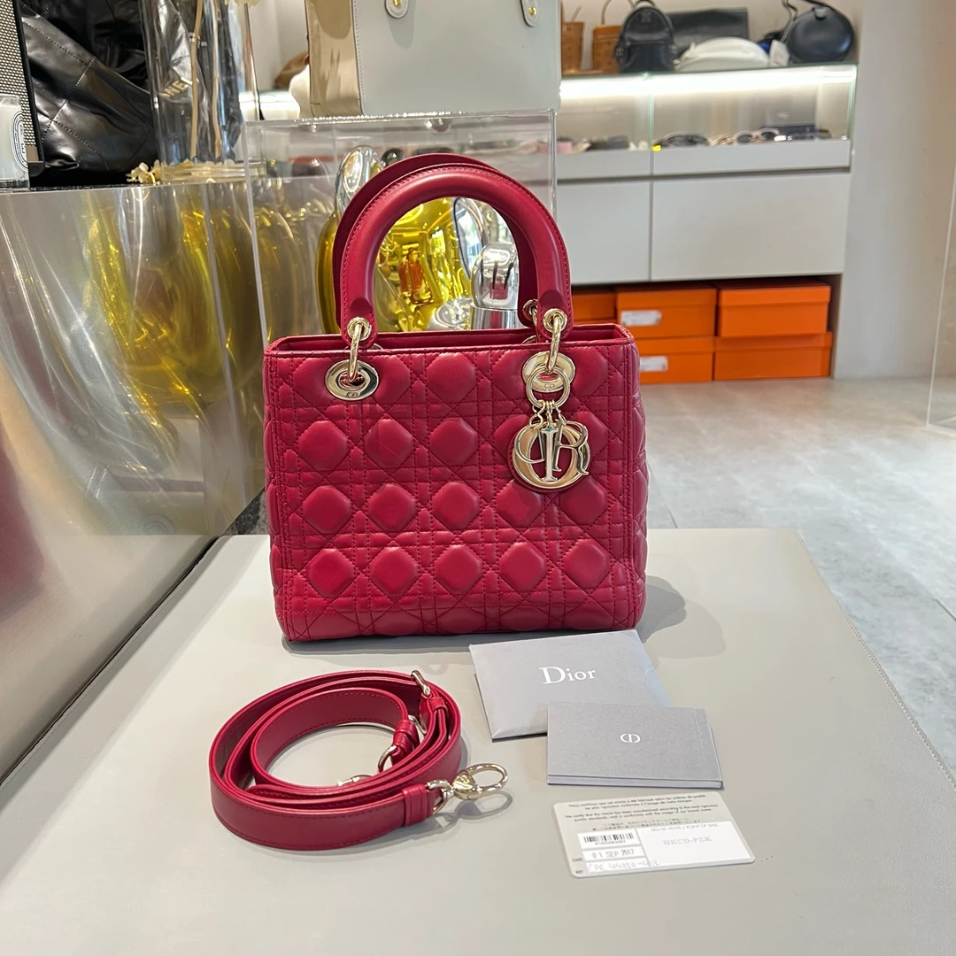 99新 DIOR/迪奥 红色五格金扣羊皮戴妃包 包型力挺 内里干净17年