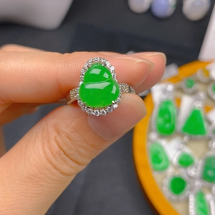 翡翠戒指银S925镶嵌