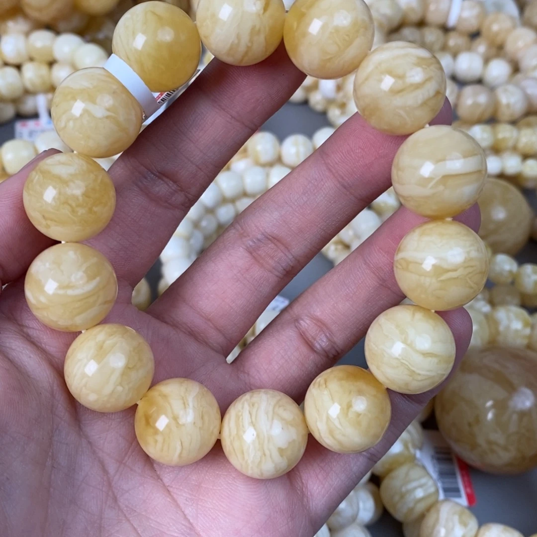 蜜蜡未镶嵌珠宝奇石33.7g16mm