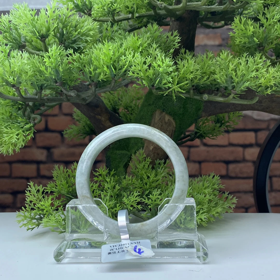 56【刀客砍价王】心心天然缅甸A货翡翠手镯(微瑕)  A4