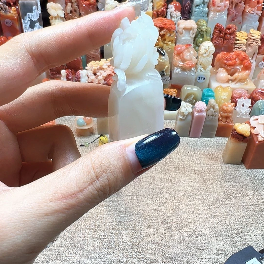 睡***法寿山石印石寿山石雕刻