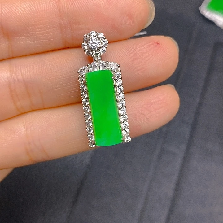 翡翠银S925镶嵌颈饰