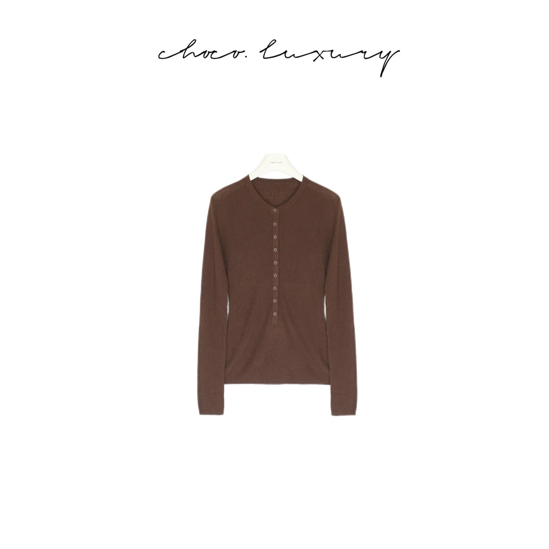 CHOCO【纸片人】亨利领修身显瘦针织衫 D2139