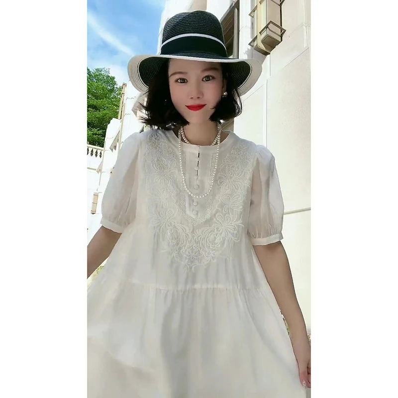 刺绣A字连衣裙女高级感白色气质小个子宽松新中式轻奢裙子5592