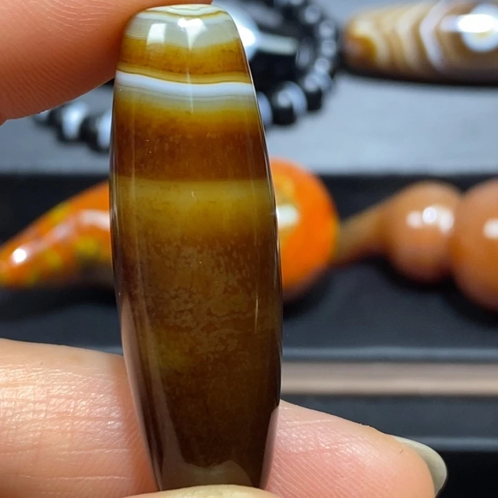 玛瑙/玉髓未镶嵌挂件