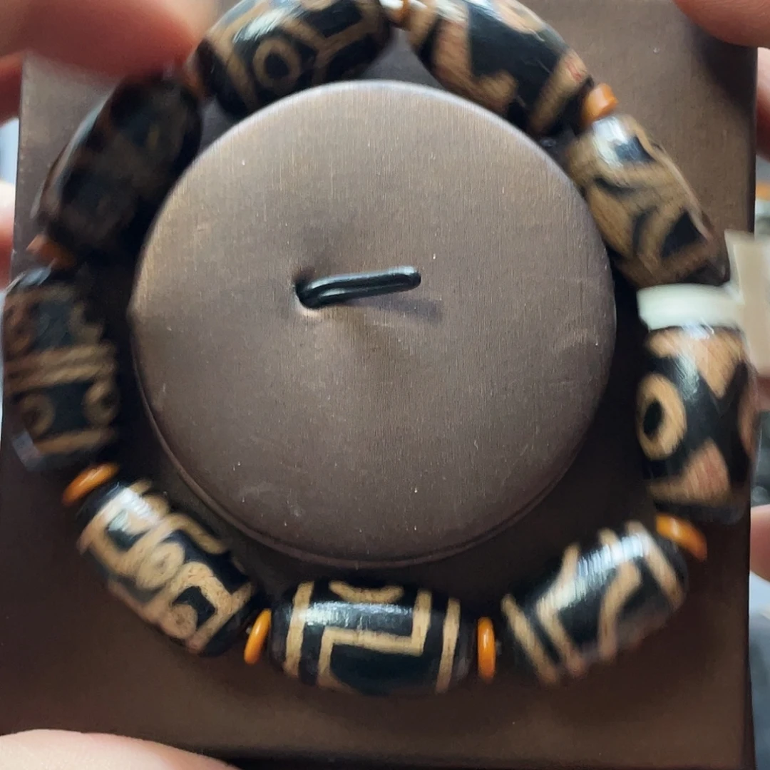 玛瑙/玉髓未镶嵌多样性发一条