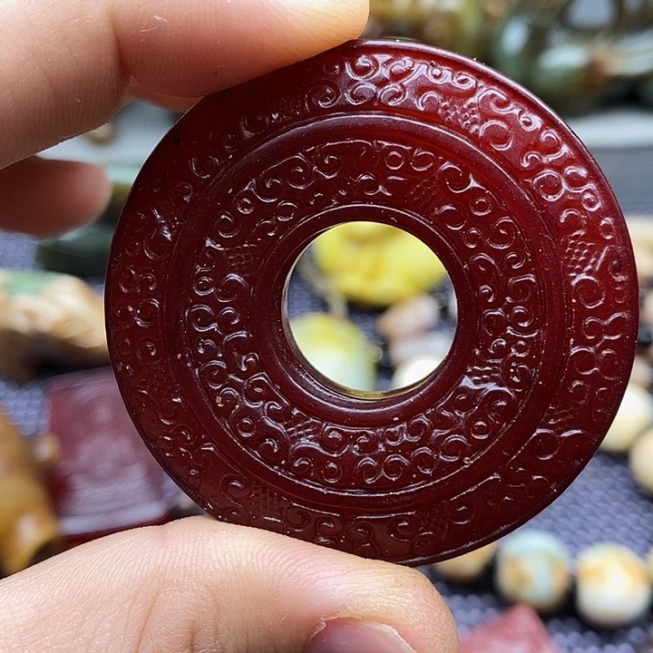 未镶嵌蛇纹石玉颈饰