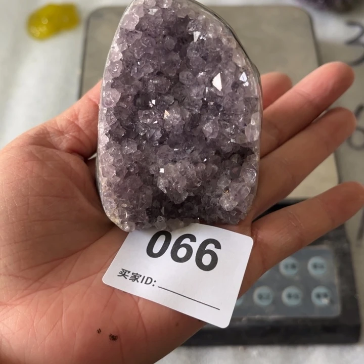 紫晶颈饰未镶嵌刘*水晶