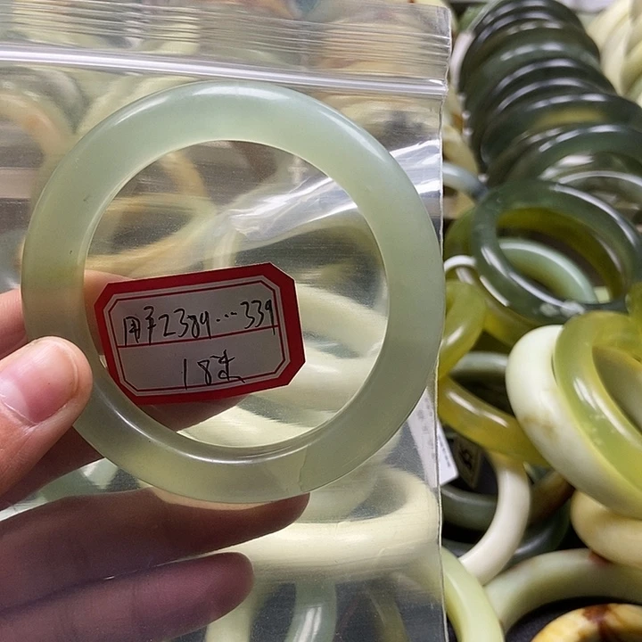 蛇纹石玉手镯未镶嵌用****9