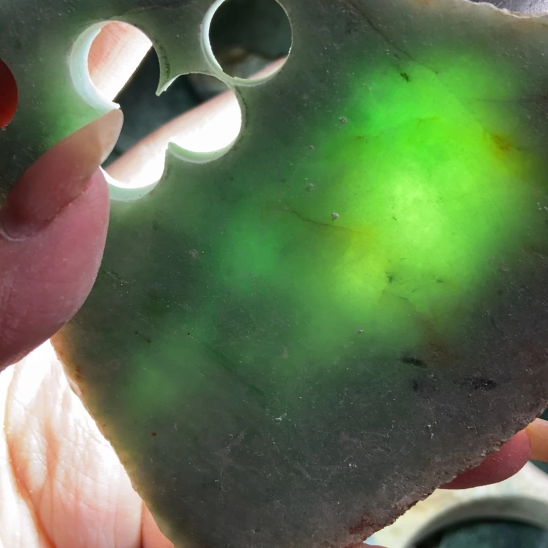 翡翠未镶嵌挂件天然翡翠