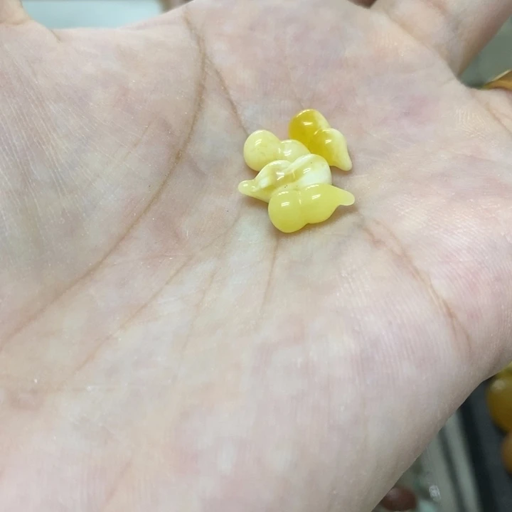 未镶嵌蜜蜡裸石多样性发货其二