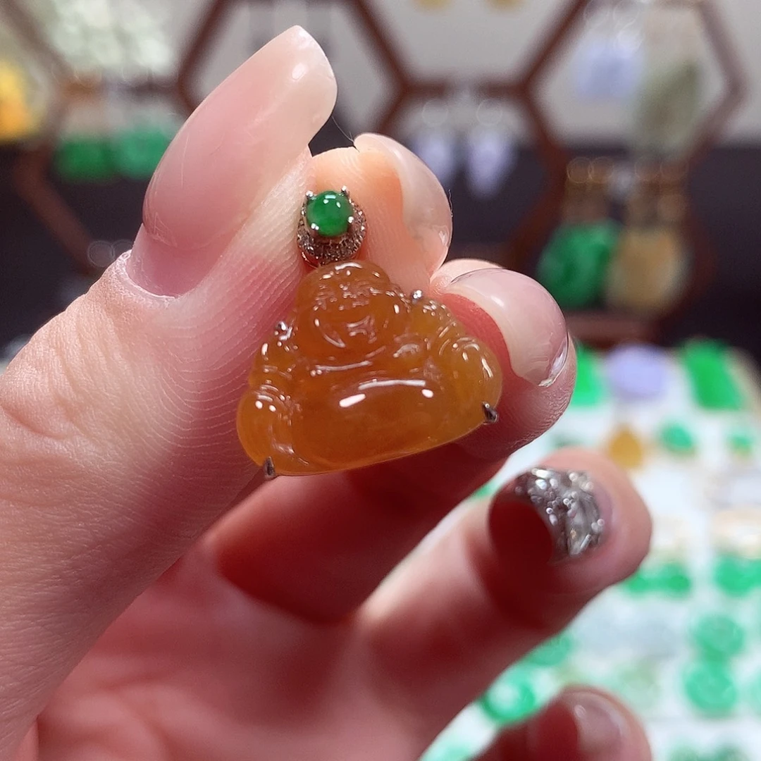 翡翠项链18K金镶嵌天然翡翠