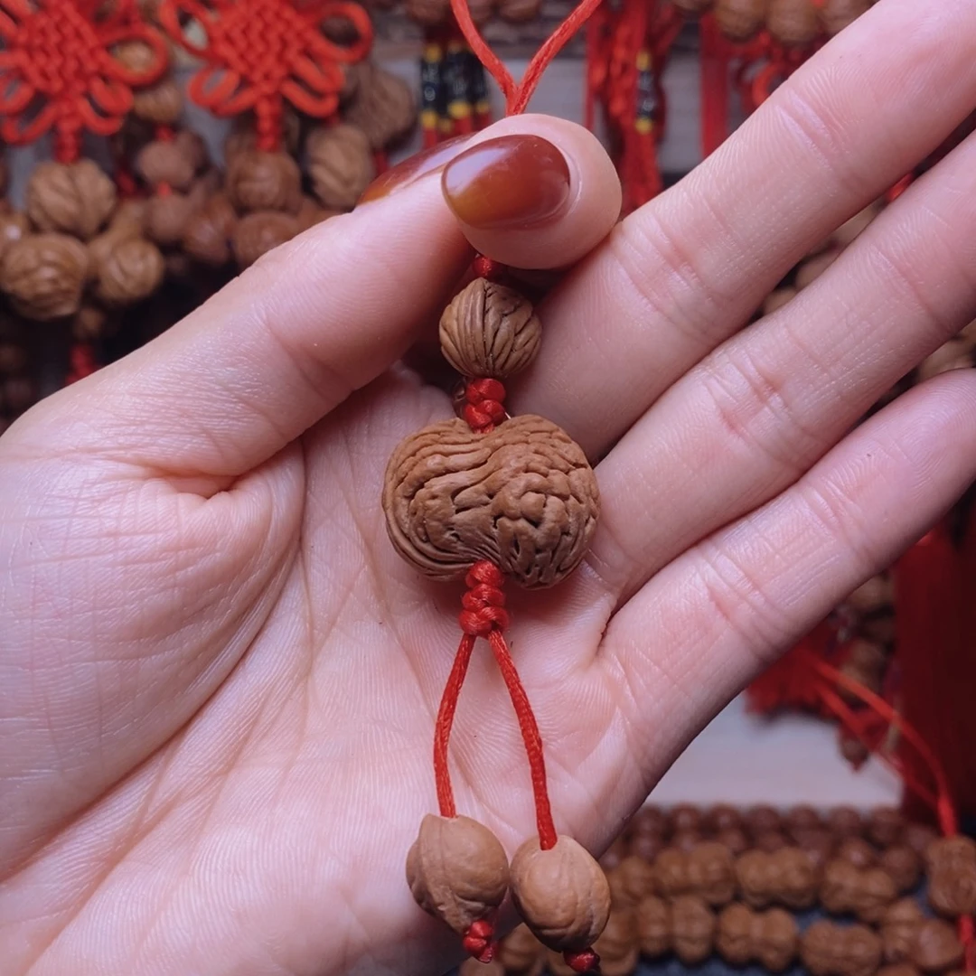 吊坠桃核龙纹桃枭