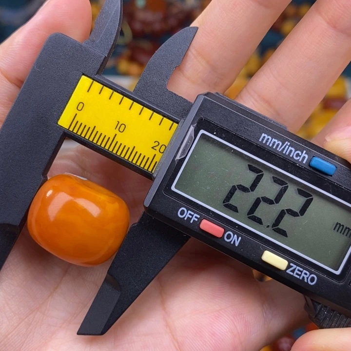 未镶嵌琥珀裸石蜜蜡M