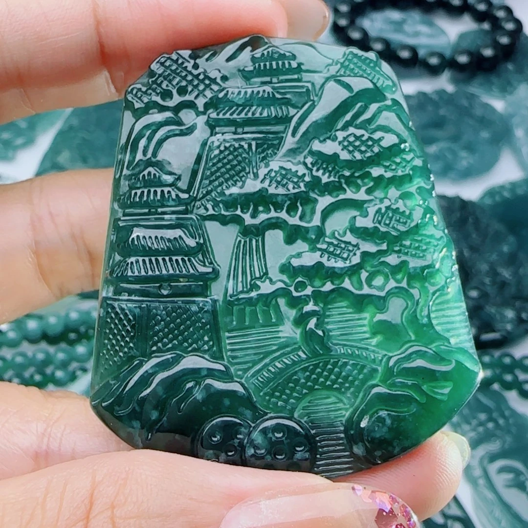 颈饰未镶嵌翡翠多样性发货天然的A货翡翠