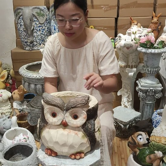 合成树脂氧化镁猫头鹰花盆一个
