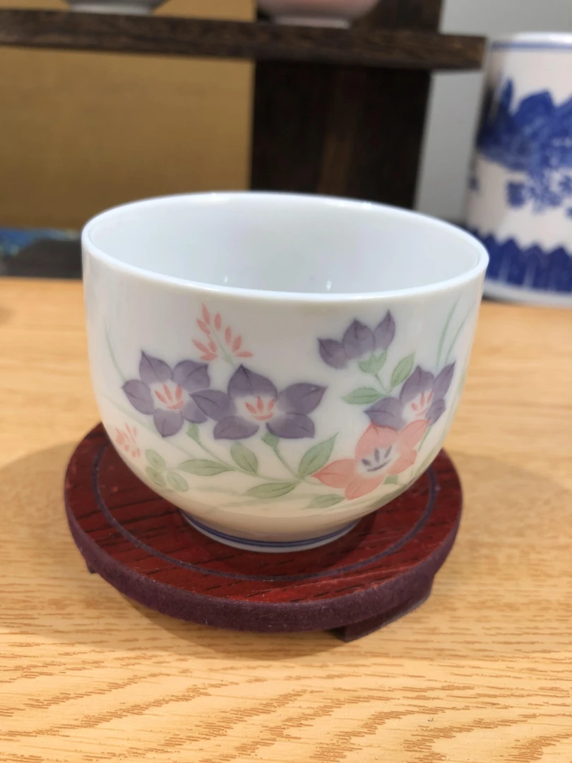 A149郁金香釉下彩绘一口杯 满25包邮