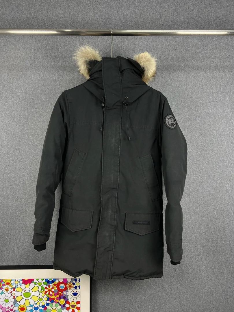 95新 CANADA GOOSE 派克羽绒服 XS码 95新A11409
