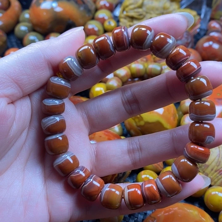 玛瑙/玉髓颈饰未镶嵌