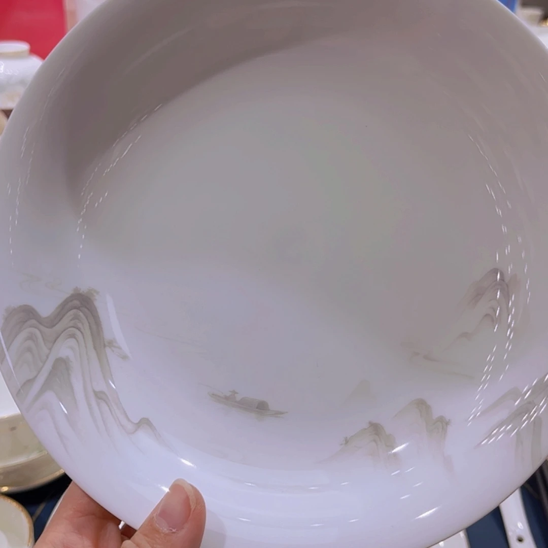 45%以上骨粉骨瓷水墨云山米饭碗单拍