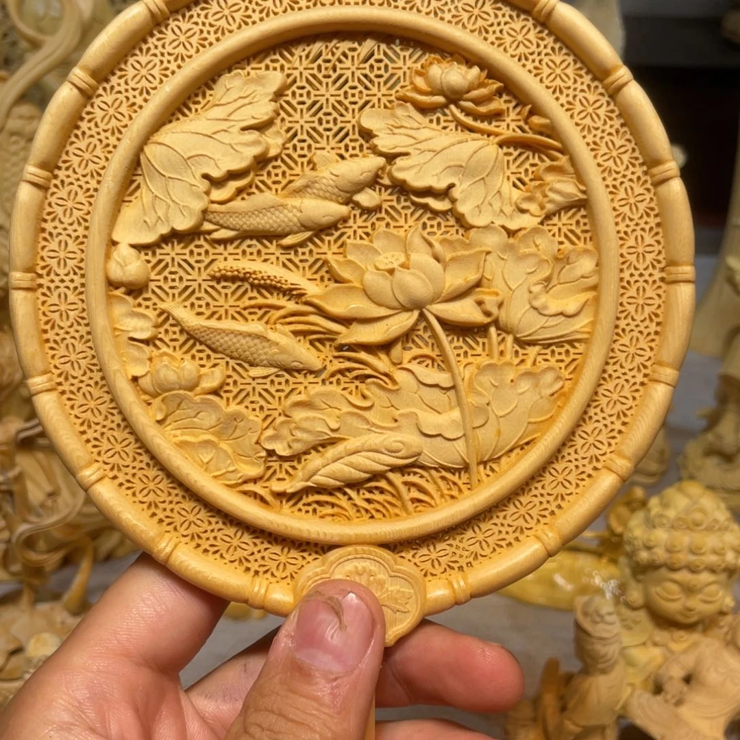 黄杨木年年有鱼扇子