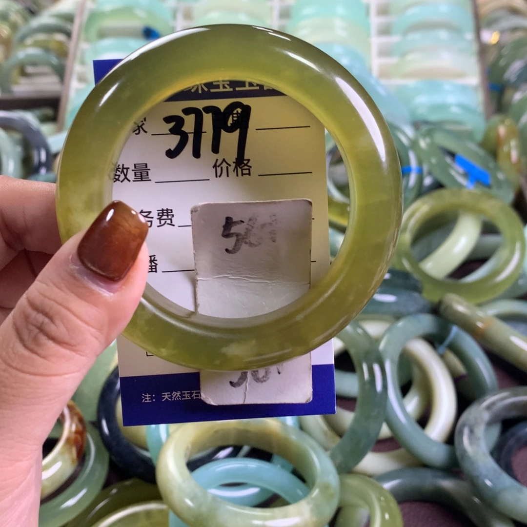 未镶嵌蛇纹石玉手镯3779
