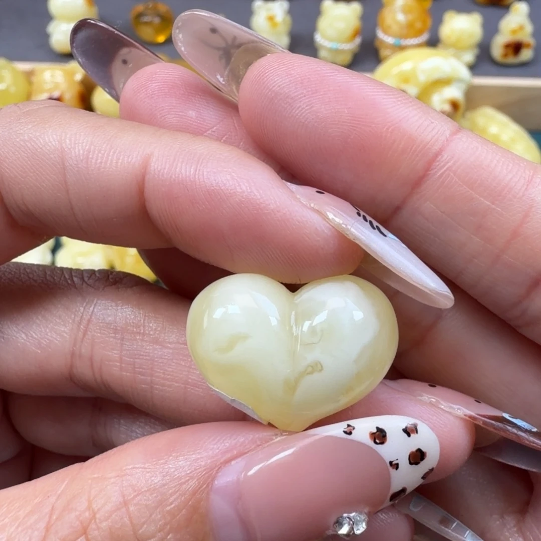 蜜蜡未镶嵌裸石蜜蜡