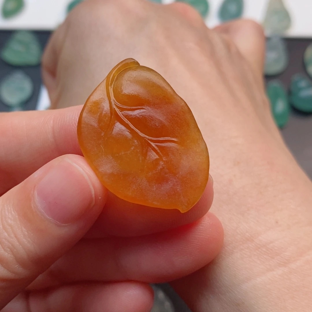 定制翡翠未镶嵌树叶