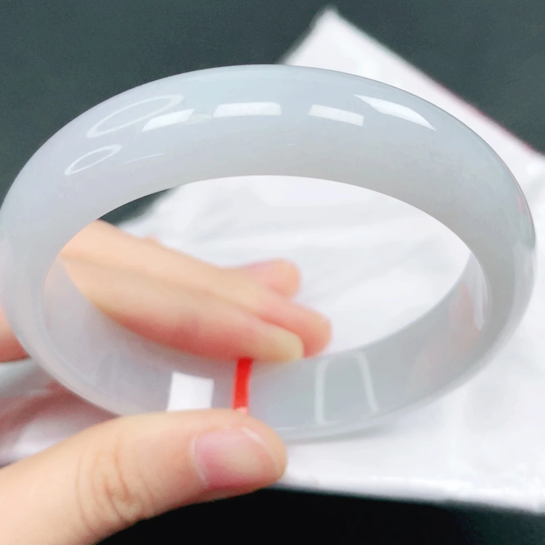 翡翠未镶嵌手镯58圈口