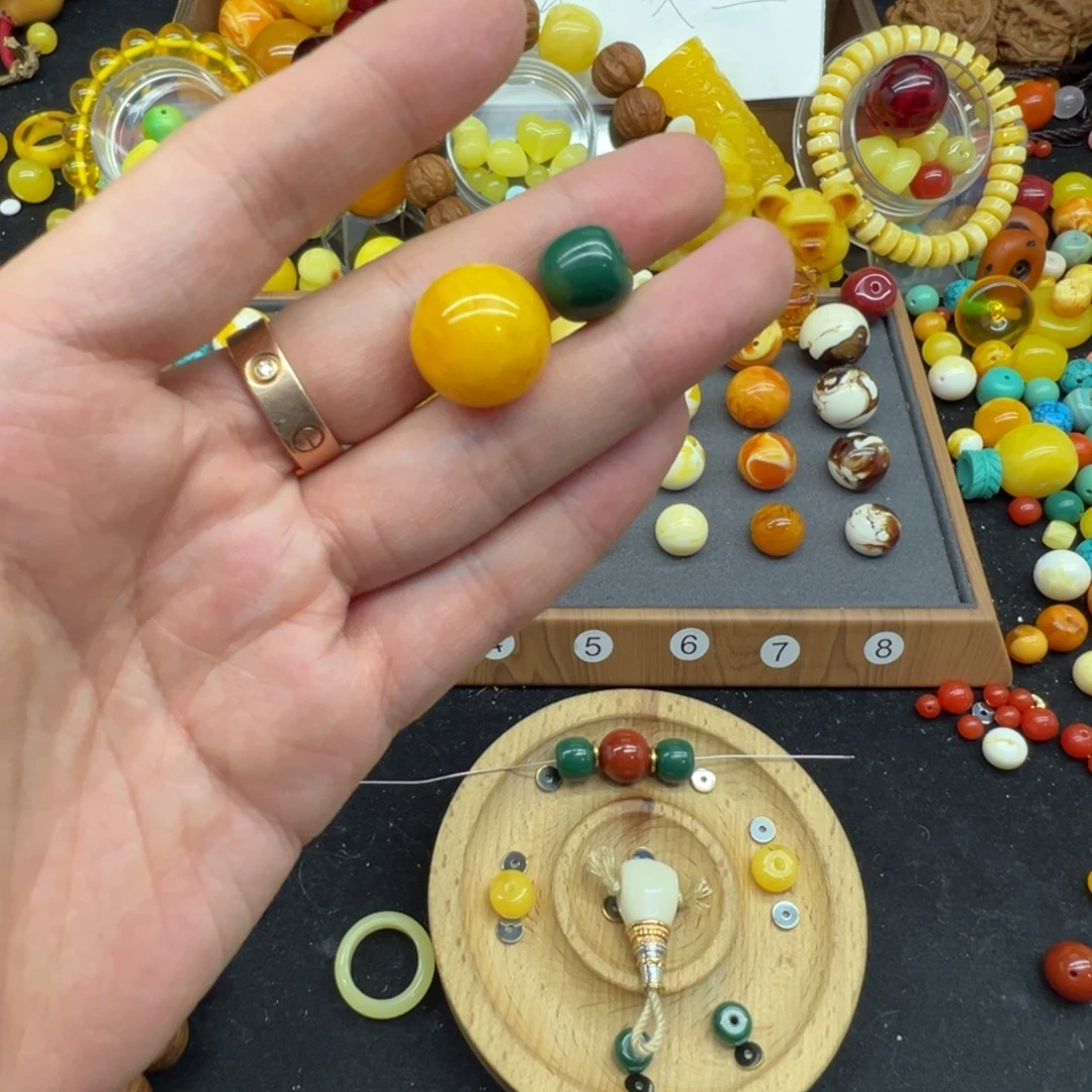 喜***心琥珀未镶嵌颈饰配饰