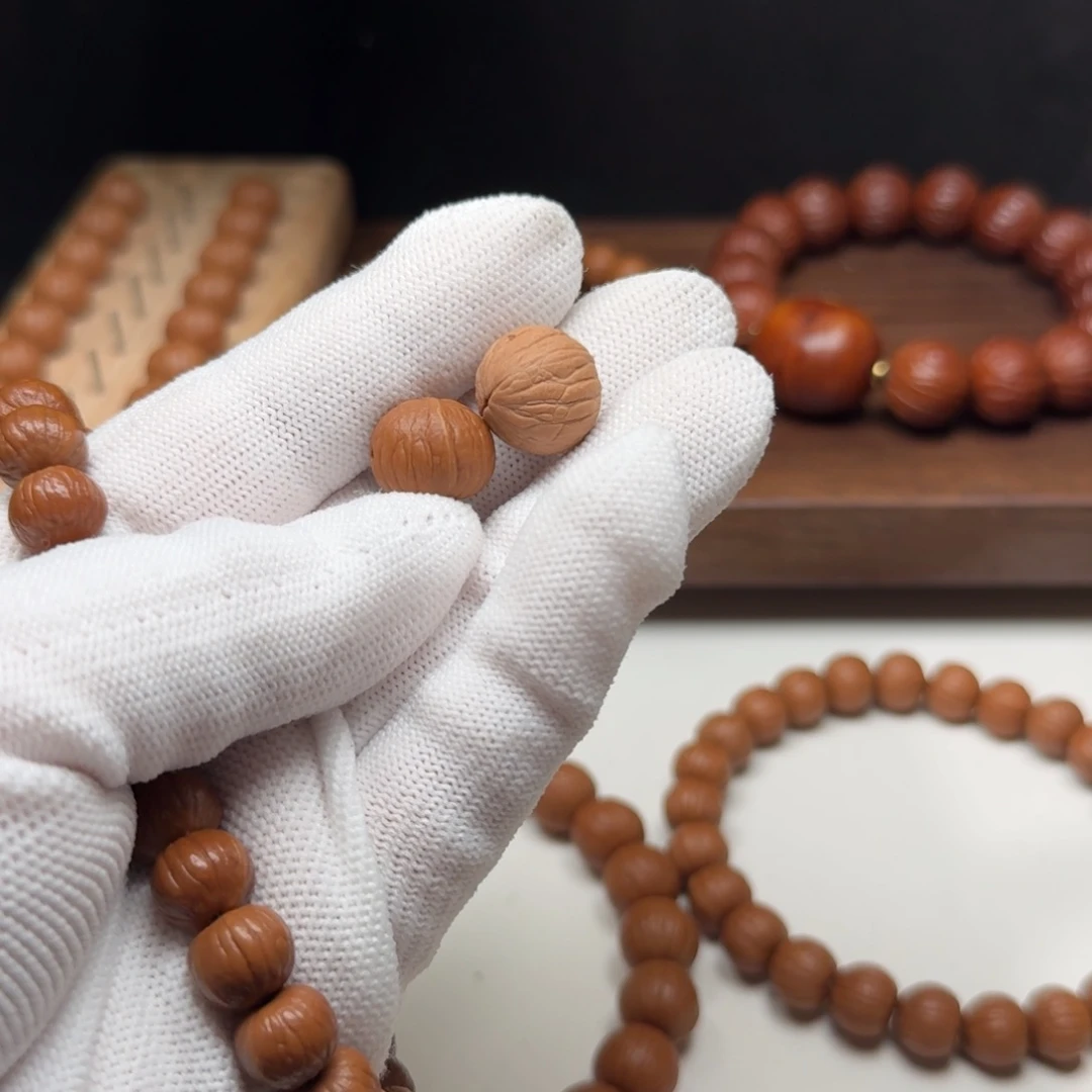 L***L猴头核桃吊坠2颗三通