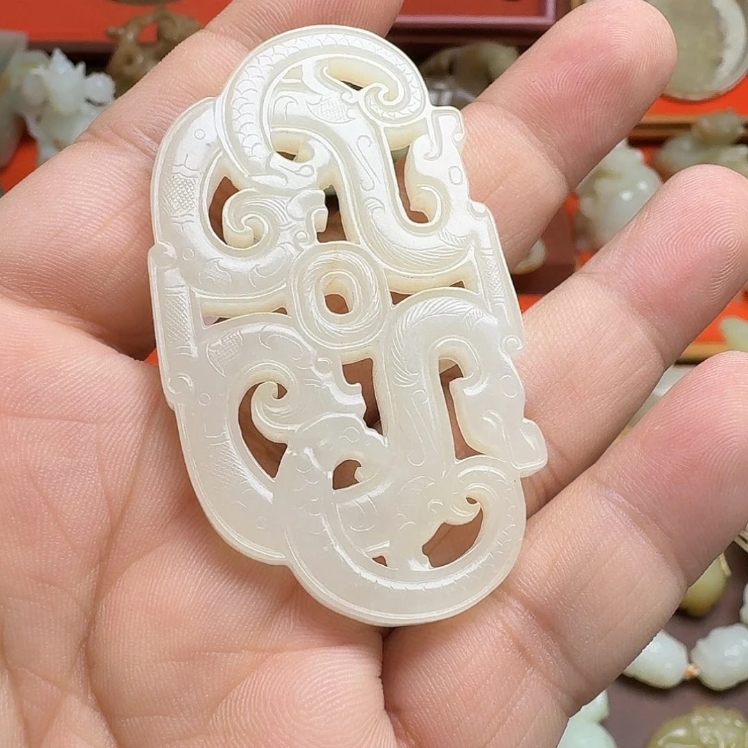 水***水和田玉（糖玉）未镶嵌挂件