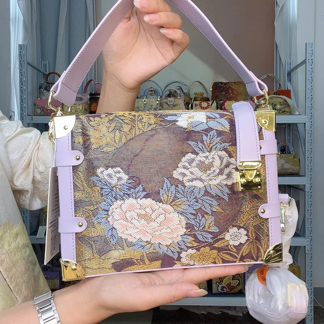 织物桑蚕丝非遗唐锦软盒子包