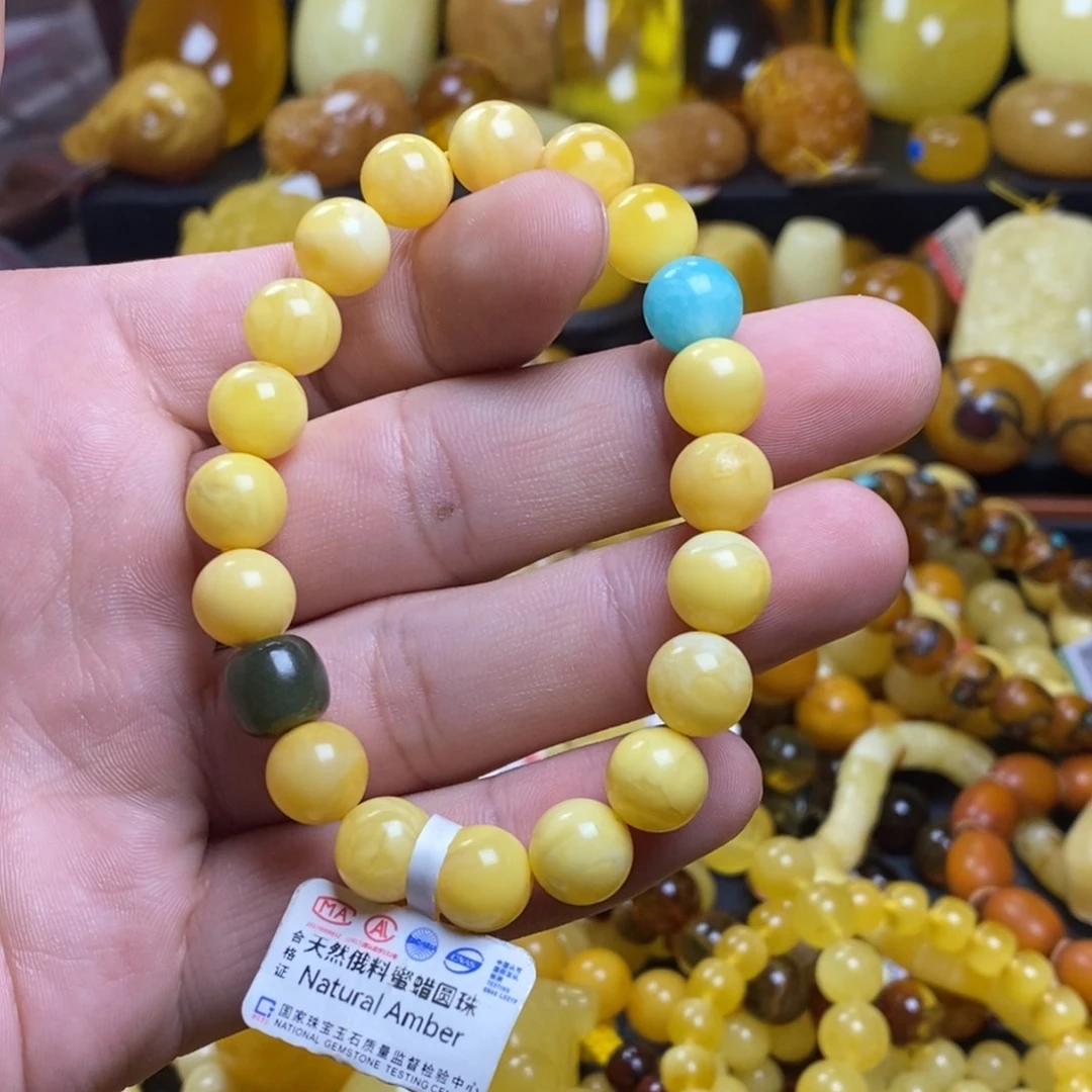 燕****裸石琥珀未镶嵌蜜蜡