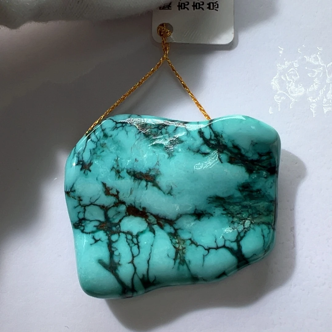 绿松石未镶嵌挂件