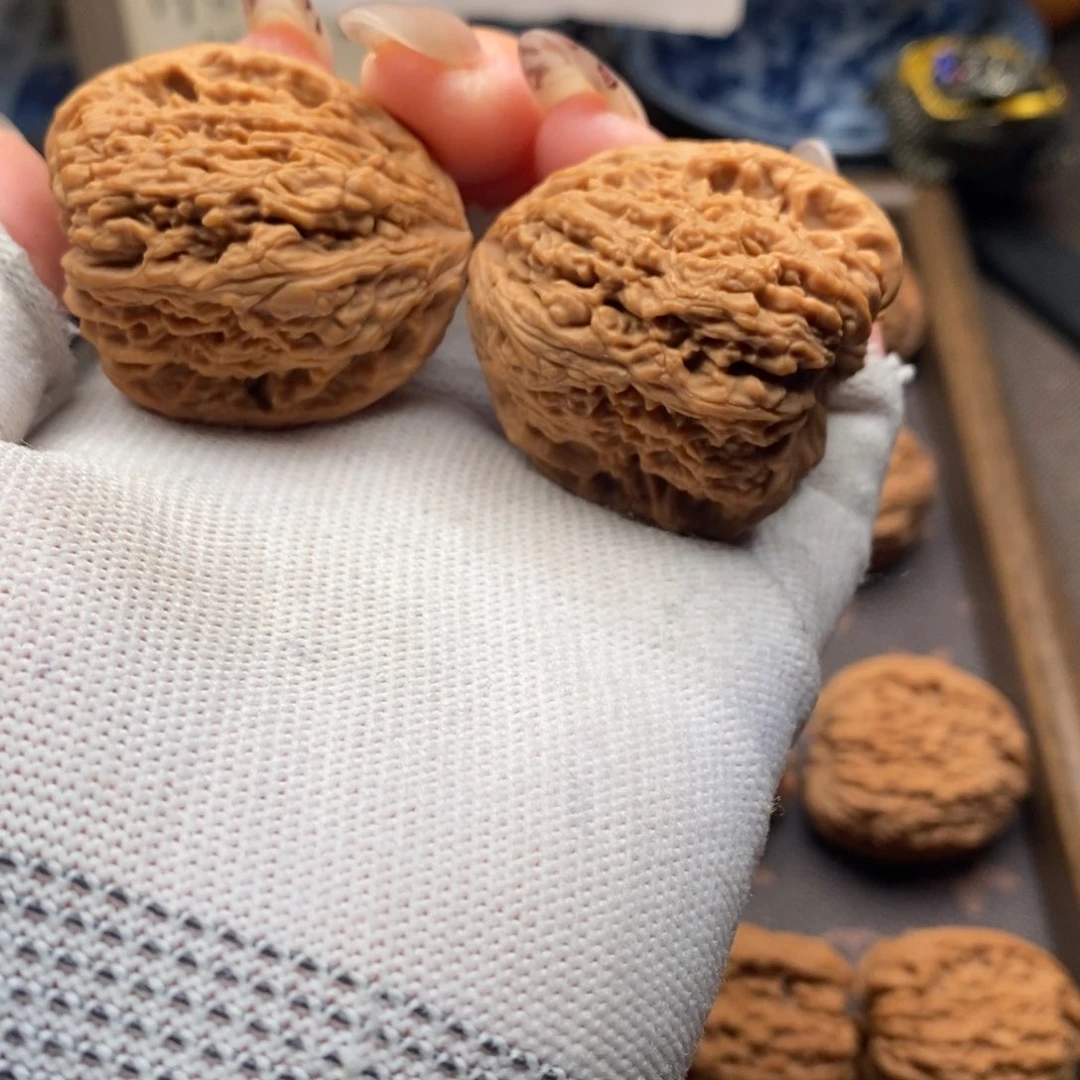 把件文玩核桃小**?南疆38