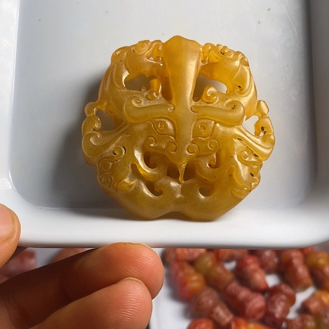 岫岩老玉（透闪石质玉）未镶嵌挂件