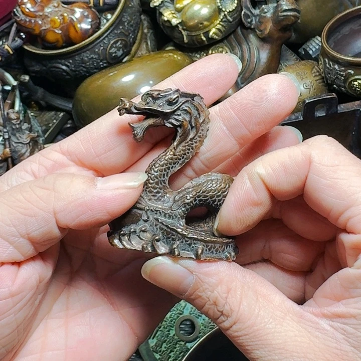 铜器摆件收收藏藏