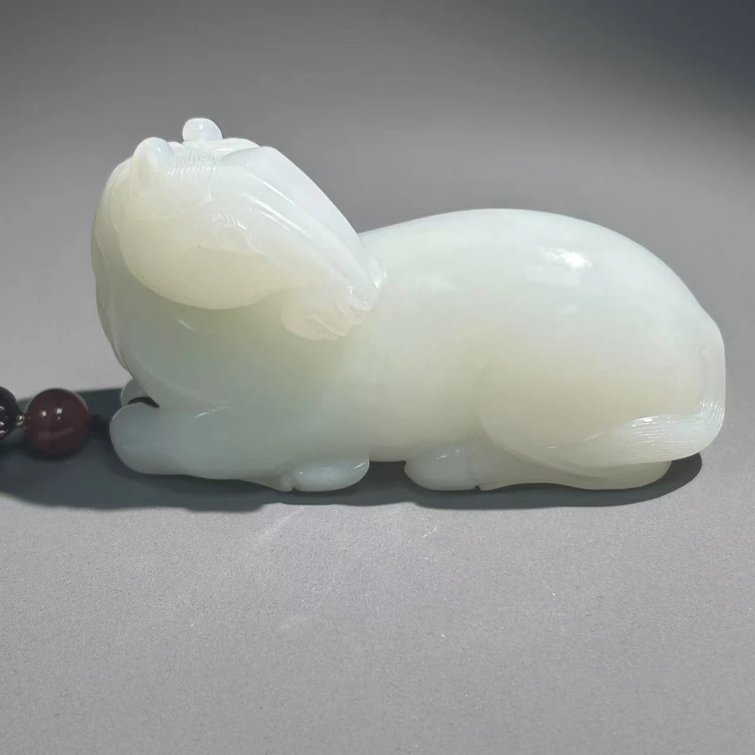 清代 和田玉玉马把件