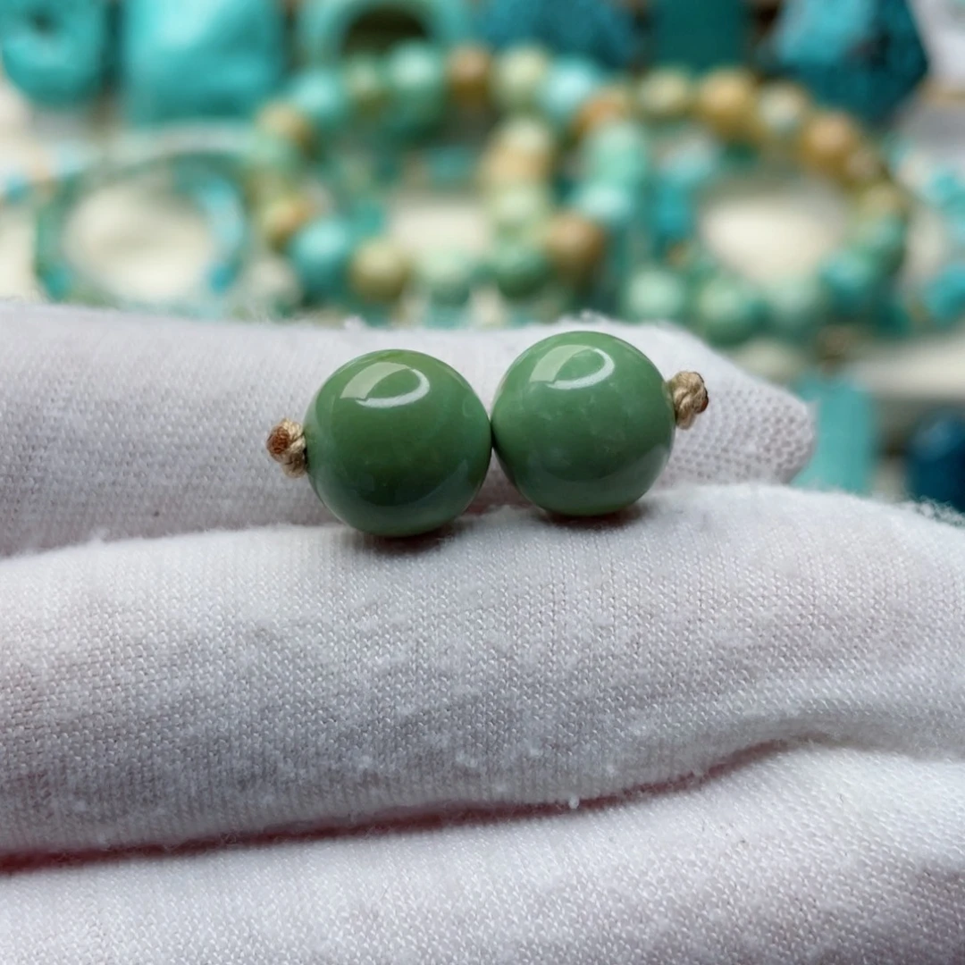 绿松石未镶嵌珠宝奇石11