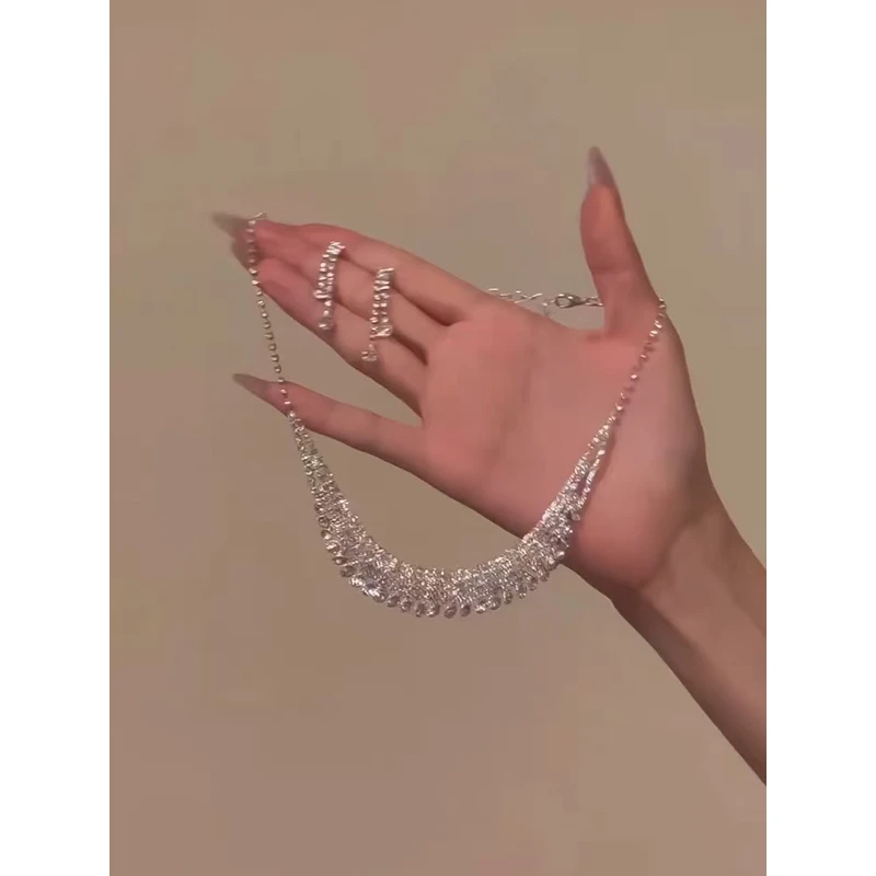 铜合金合成锆石项链 爆闪满钻锆石项链女千金气质锁骨链轻奢颈链