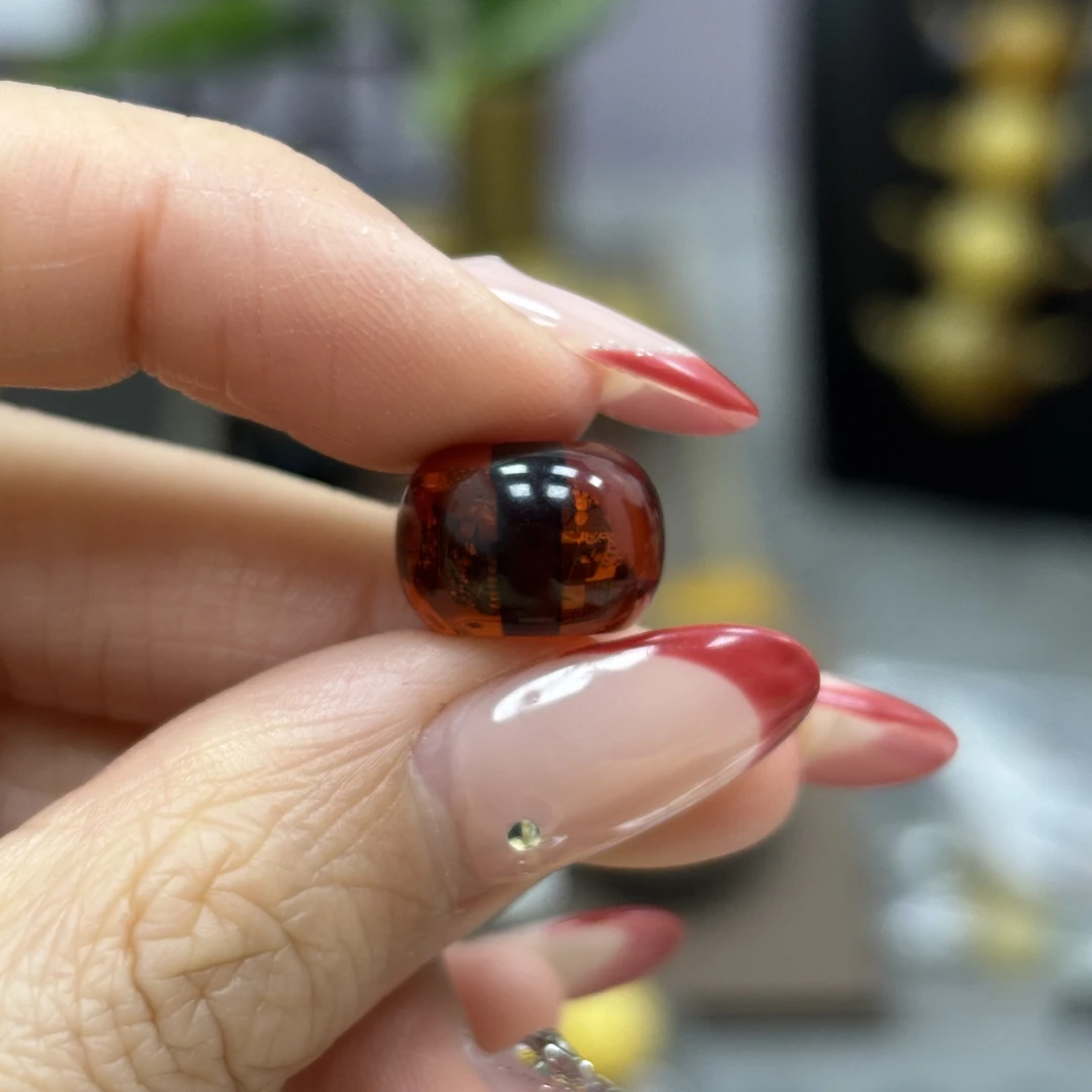 12.9*9.0mm微瑕· 小妖珠宝天然原矿琥珀蜜蜡