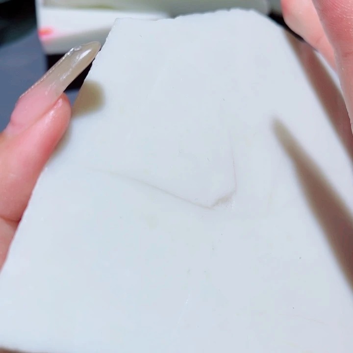 和田玉（糖玉）未镶嵌珠宝奇石