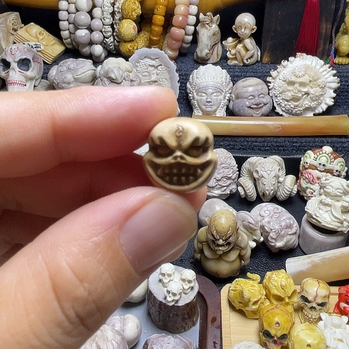 无非金属配饰鹿角雕刻魔童