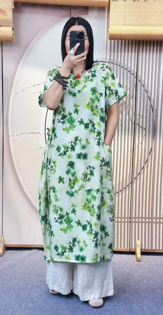 V领夏季连衣裙（胸围108cm起，参考胸围下单）宽松遮肉茧型碎花长裙